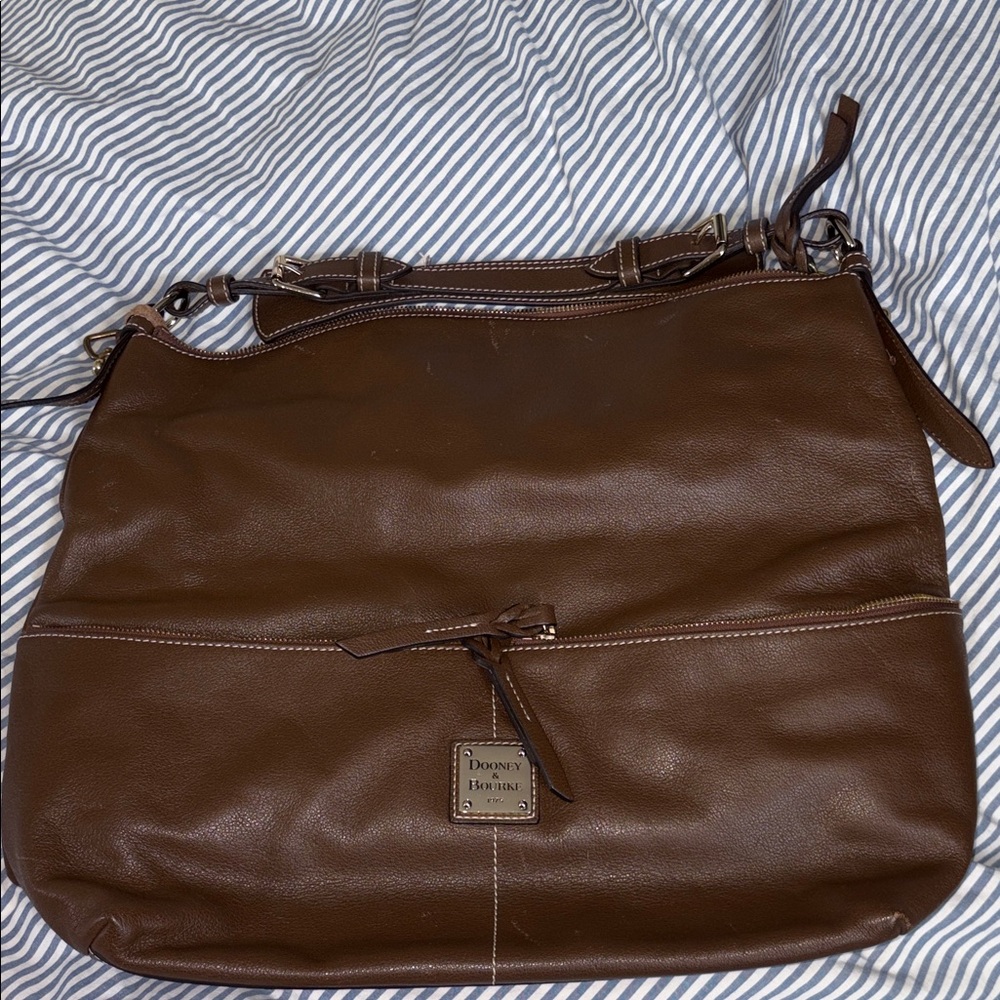 Dooney & Bourke large Dillen brown pebble leather hobo shoulder bag w/ dust bag
